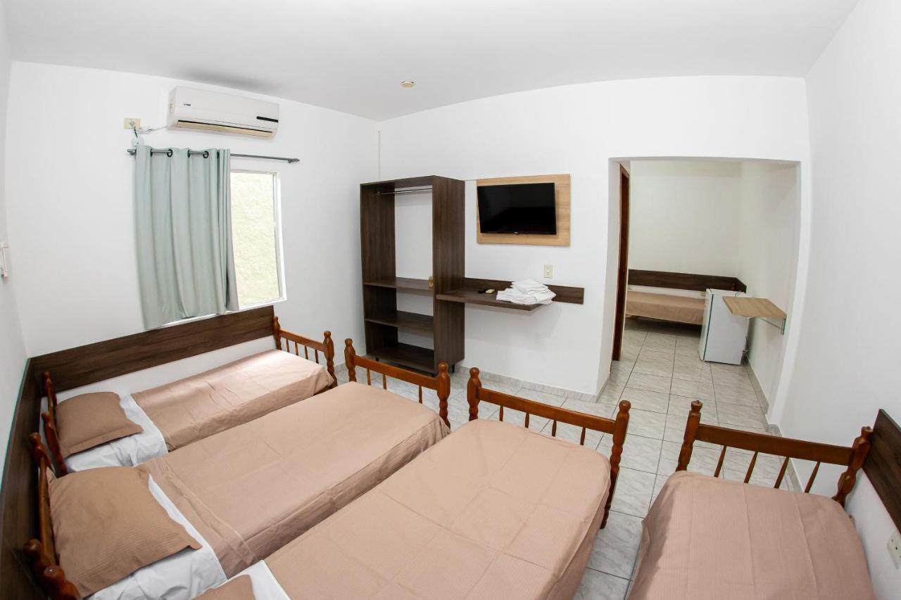 Casa Da Zeze Pousada & Hotel Itaboraí Exteriér fotografie